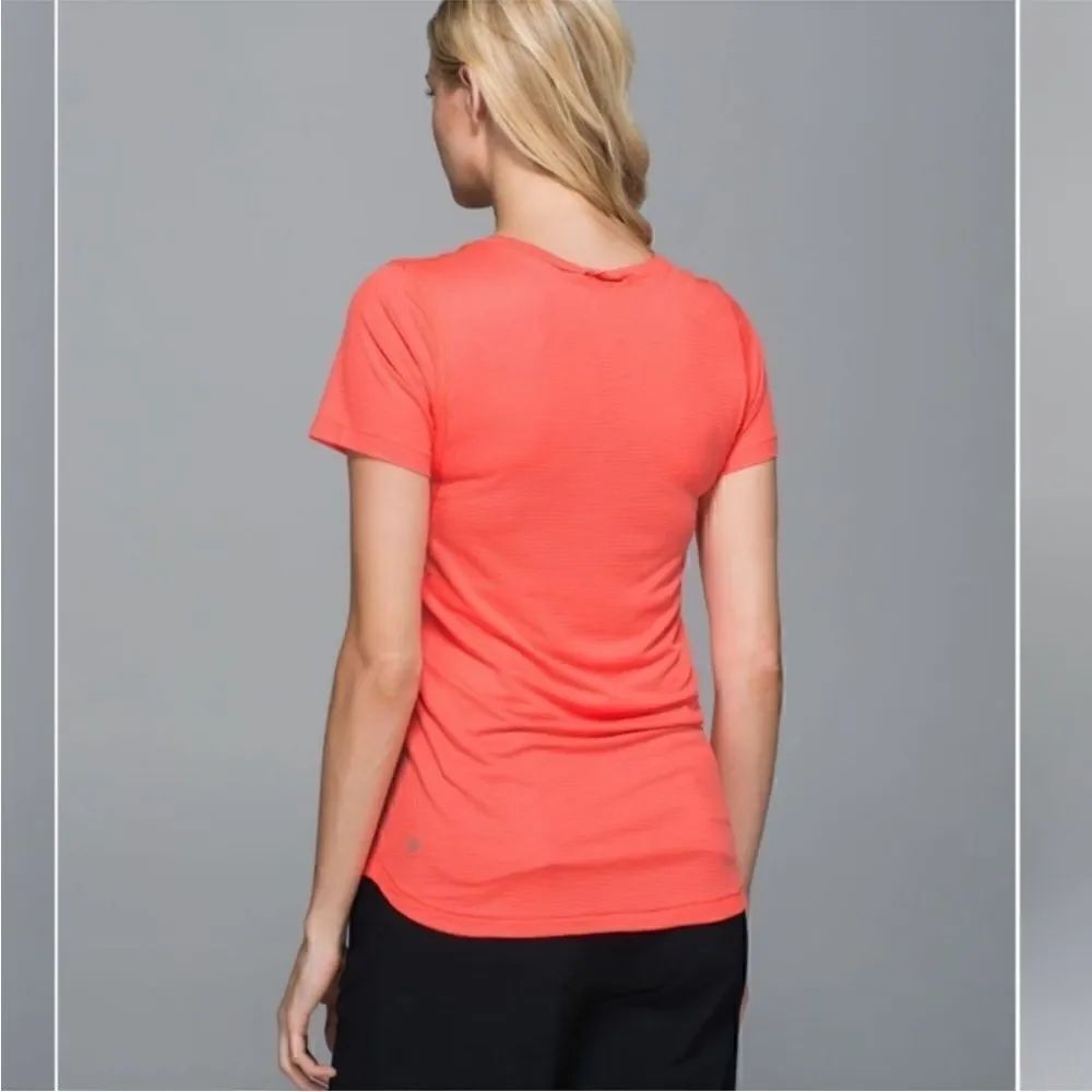 Lululemon What The Sport Tee Women Size 6